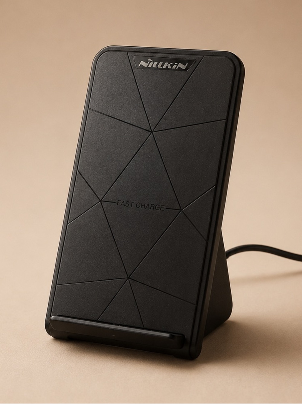 Nillkin Fast Wireless Charging Stand Qi Charger Black MC018
